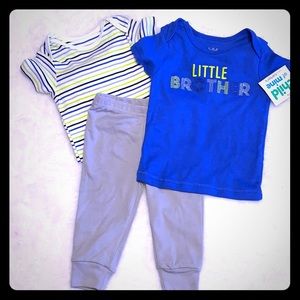 Super cute set. Never been worn.